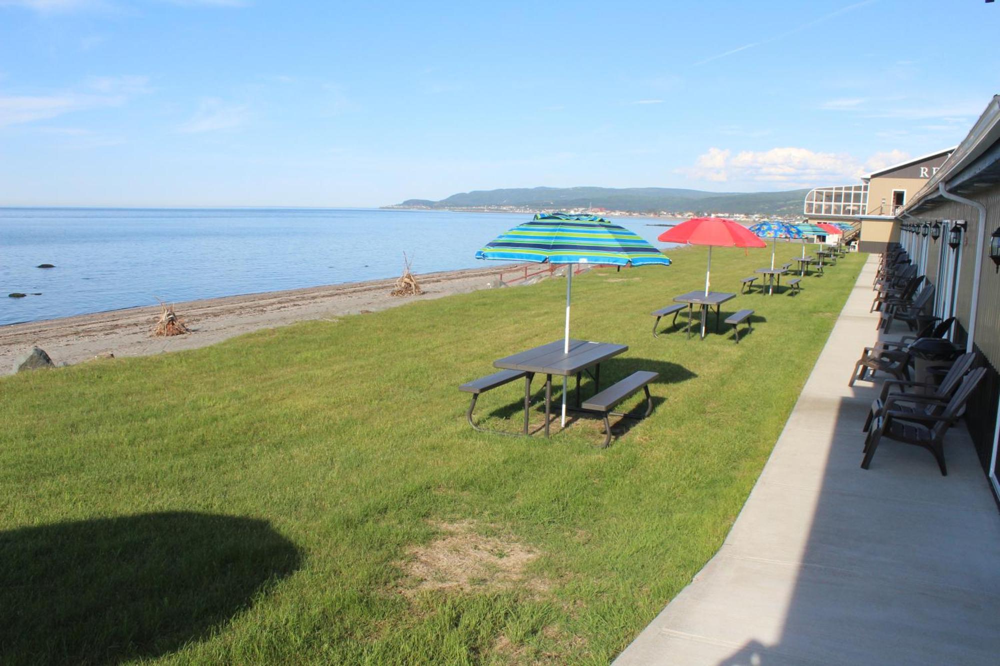 Motel Manoir sur Mer Sainte Anne-des-Chênes Eksteriør bilde
